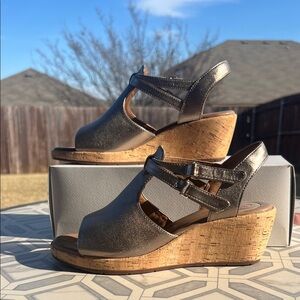 Stylish Metallic Wedge Sandals